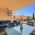 Casa Trilhos Do Sol, Your Retreat Near The Sea