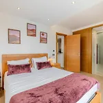 Casa Trilhos Do Sol, Your Retreat Near The Sea