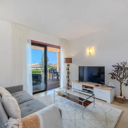 Casa Trilhos Do Sol, Your Retreat Near The Sea Appartement
