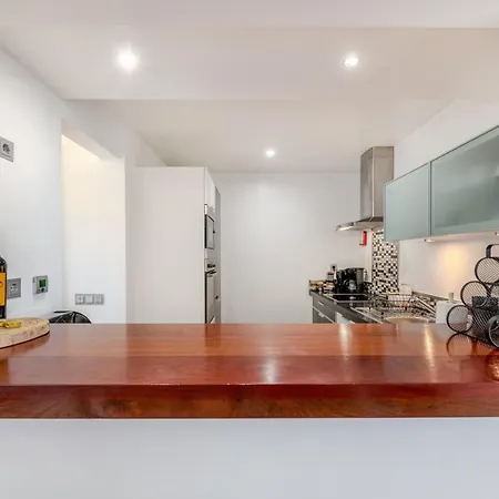 Casa Trilhos Do Sol, Your Retreat Near The Sea *